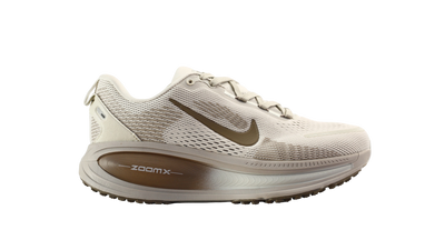 Vomero 18 Beige Or